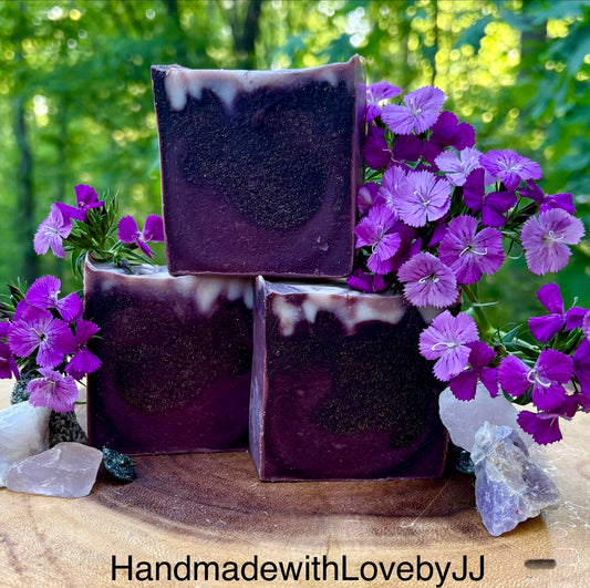 Velvety Golden Amber - HandmadewithlovebyJJ
